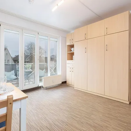 Strandhotel Nr 19 *